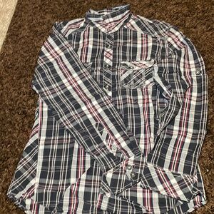 Varios artist shirt, size, medium used ones